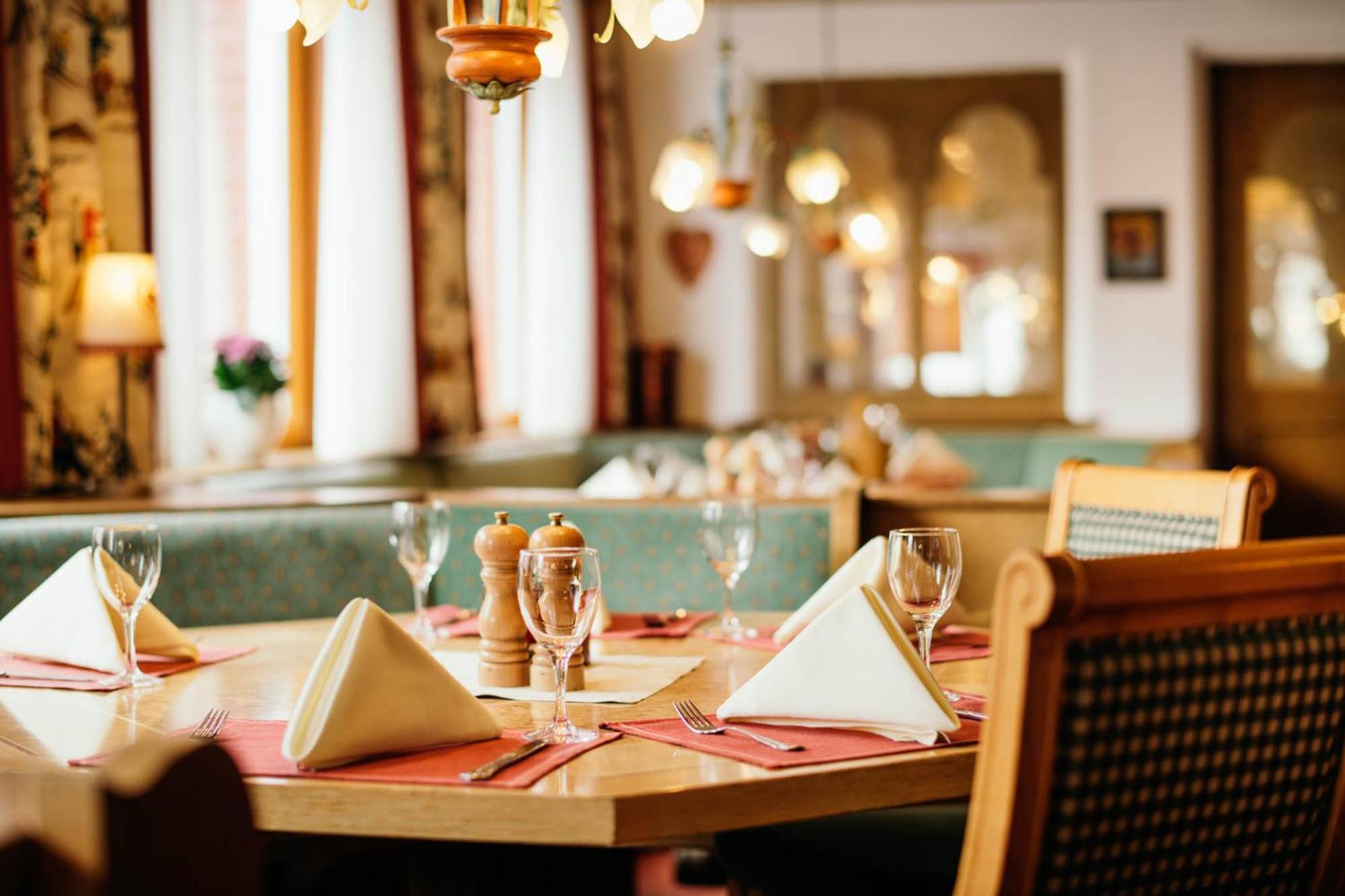 Hotel Arlberghaus Zürs Esterno foto