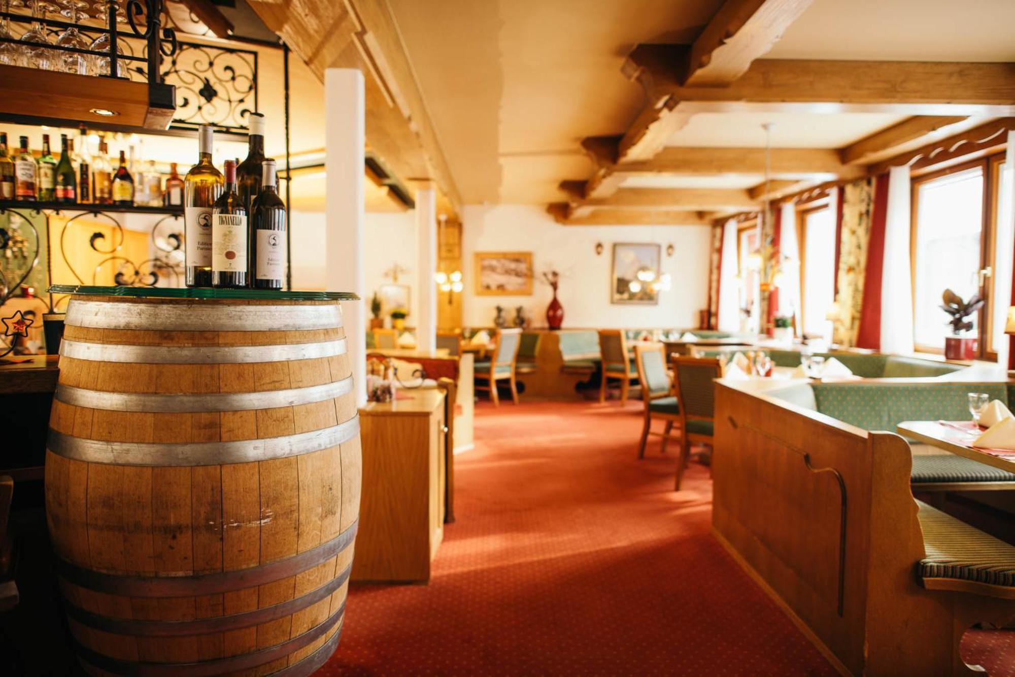 Hotel Arlberghaus Zürs Esterno foto